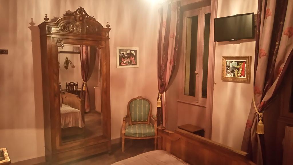 Chambres D'Hotes Chateau De Serans - Atelier Balias Écouché Eksteriør bilde